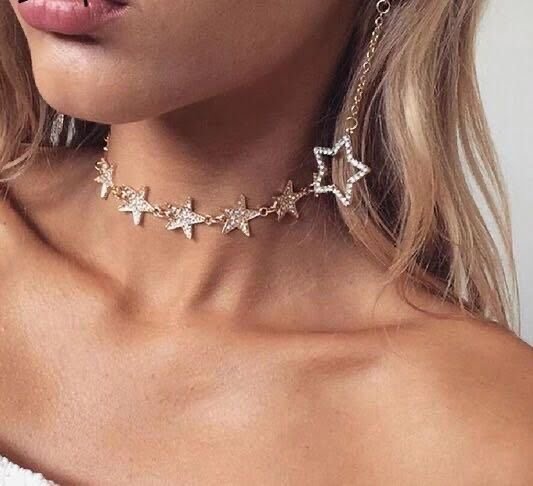 Chocker Star