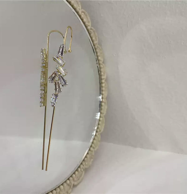 Ear Cuff Zirconia