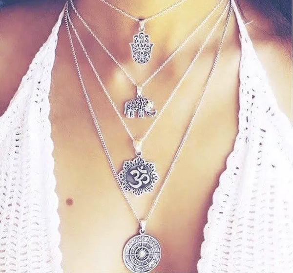 Collar Silver Hamsa Om